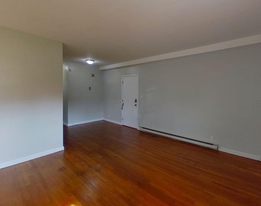 31 Parkwood Street - Photo Thumbnail 32