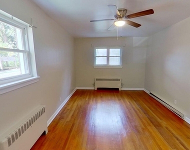 31 Parkwood Street - Photo Thumbnail 25