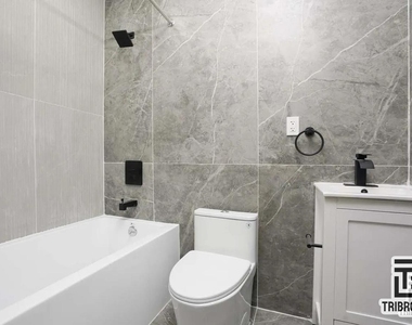 1731 Norman Street - Photo Thumbnail 7
