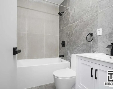 1731 Norman Street - Photo Thumbnail 6