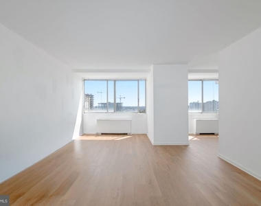 301 N Beauregard Street - Photo Thumbnail 6