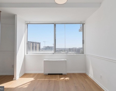 301 N Beauregard Street - Photo Thumbnail 12