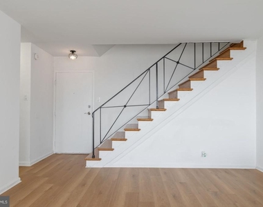 301 N Beauregard Street - Photo Thumbnail 3