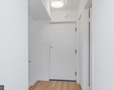 301 N Beauregard Street - Photo Thumbnail 27