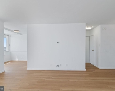 301 N Beauregard Street - Photo Thumbnail 9