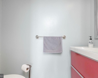 301 N Beauregard Street - Photo Thumbnail 20