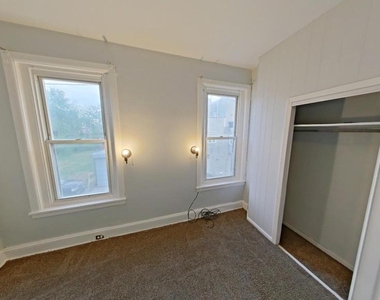 2304 N Smedley Street - Photo Thumbnail 6