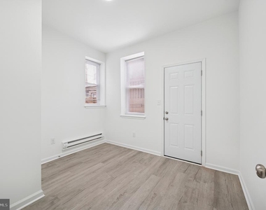 2928 N 27th Street - Photo Thumbnail 8