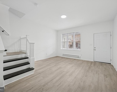 2928 N 27th Street - Photo Thumbnail 3