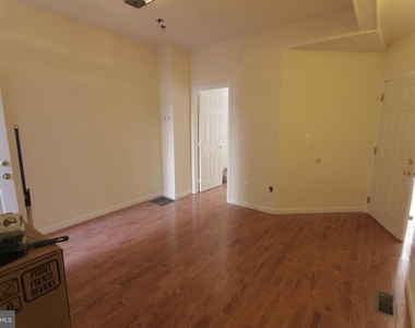1852 N Willington Street - Photo Thumbnail 14
