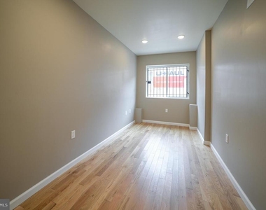 1808 N Willington Street - Photo Thumbnail 6