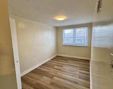 7972 Forrest Avenue - Photo Thumbnail 8
