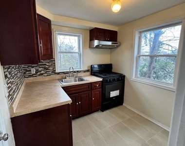 7972 Forrest Avenue - Photo Thumbnail 7