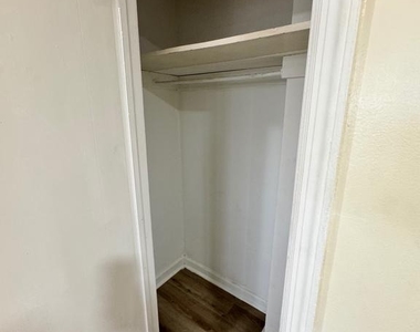 7972 Forrest Avenue - Photo Thumbnail 11