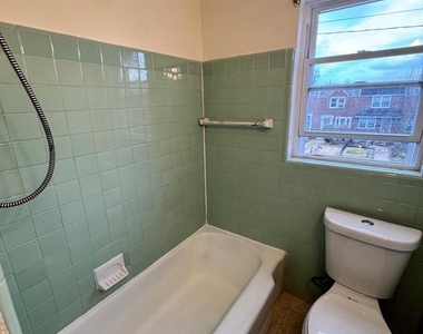 7972 Forrest Avenue - Photo Thumbnail 16