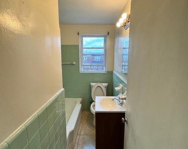 7972 Forrest Avenue - Photo Thumbnail 14