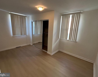 509 Larkspur Street - Photo Thumbnail 8