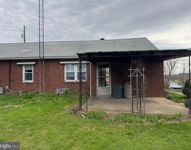 1018 Lancaster Pike - Photo Thumbnail 13