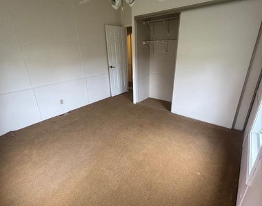509 Martins Corner Road - Photo Thumbnail 9