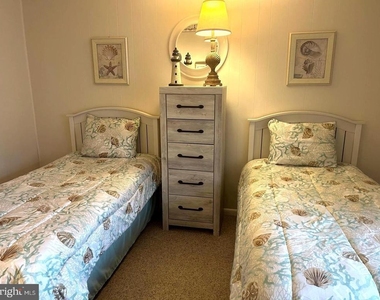 745 Mooring Road - Photo Thumbnail 10