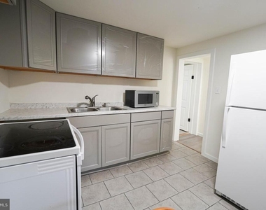 231 Newton Street - Photo Thumbnail 27