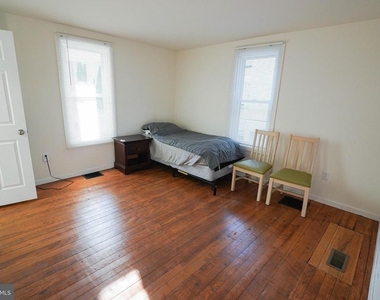 231 Newton Street - Photo Thumbnail 9
