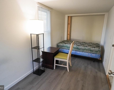231 Newton Street - Photo Thumbnail 34
