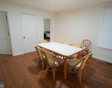 231 Newton Street - Photo Thumbnail 12