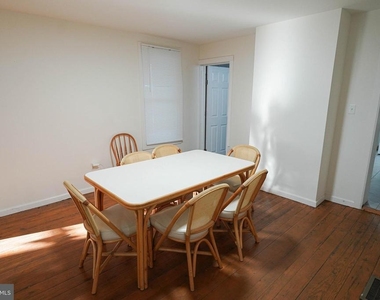 231 Newton Street - Photo Thumbnail 13