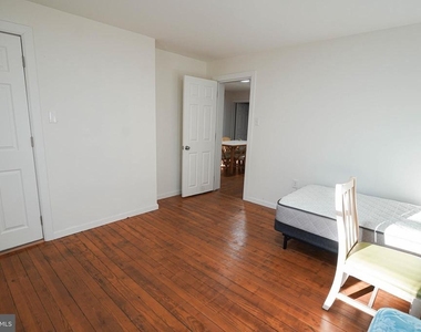 231 Newton Street - Photo Thumbnail 22