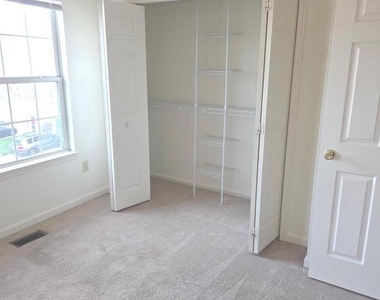 20319 Kellys Lane - Photo Thumbnail 10