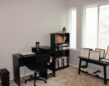 10780 Green Mountain Circle - Photo Thumbnail 16