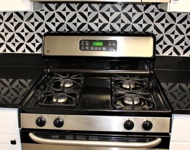 10780 Green Mountain Circle - Photo Thumbnail 8