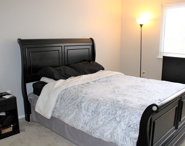 10780 Green Mountain Circle - Photo Thumbnail 13