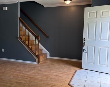 6662 Ducketts Lane - Photo Thumbnail 2