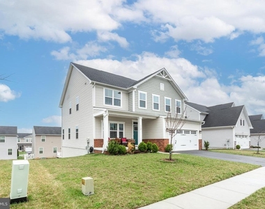 112 Sherman Way - Photo Thumbnail 53