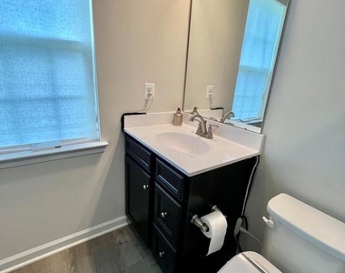 105 Caswell Drive - Photo Thumbnail 20