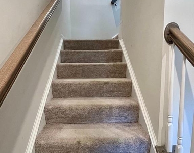 105 Caswell Drive - Photo Thumbnail 52