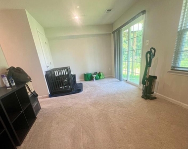 105 Caswell Drive - Photo Thumbnail 44