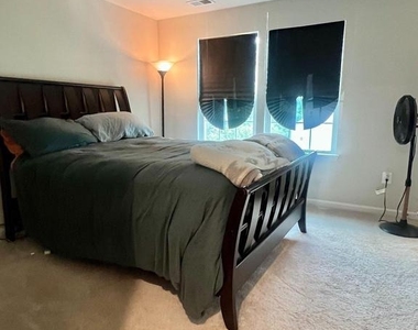 105 Caswell Drive - Photo Thumbnail 13