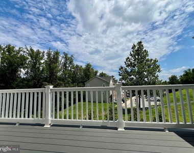 105 Caswell Drive - Photo Thumbnail 38