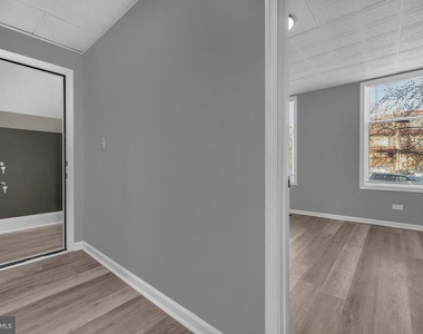 1725 Hollins Street - Photo Thumbnail 19