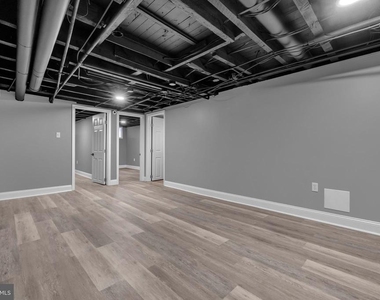 1725 Hollins Street - Photo Thumbnail 6