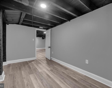 1725 Hollins Street - Photo Thumbnail 5