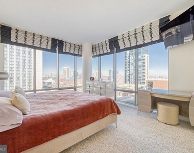 675 President Street - Photo Thumbnail 8