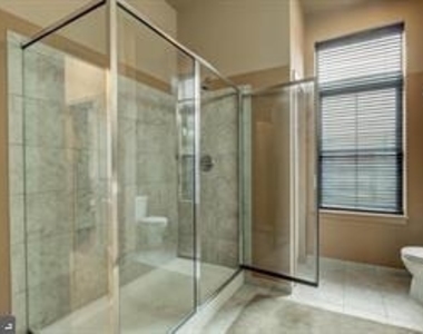 1209 N Charles Street - Photo Thumbnail 15