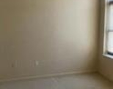 1209 N Charles Street - Photo Thumbnail 17