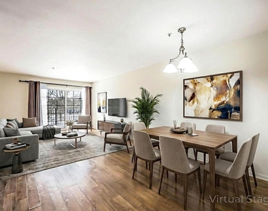 120 W Oakbrook Drive - Photo Thumbnail 8