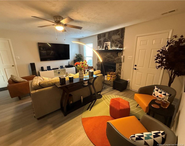 7891 Uriah Drive - Photo Thumbnail 16