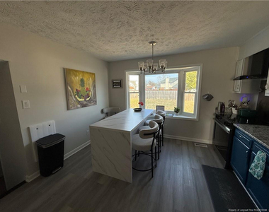 7891 Uriah Drive - Photo Thumbnail 3